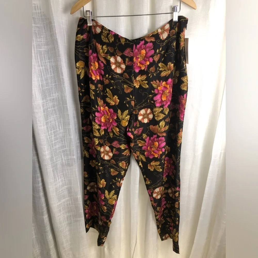 Liz Claiborne Black and Pink Floral Silk Pants NWT size 16